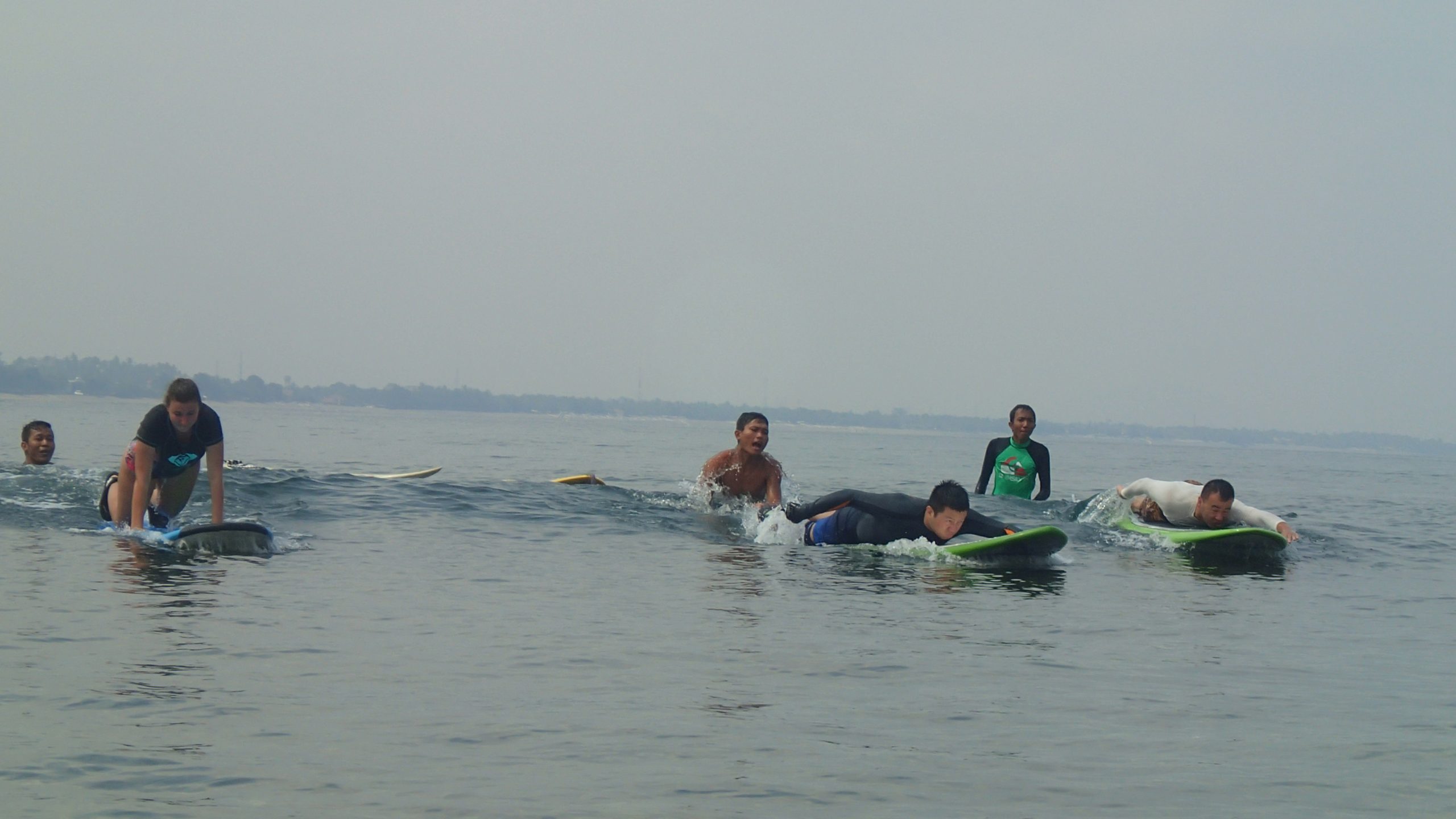 senggigi beach surf beginner