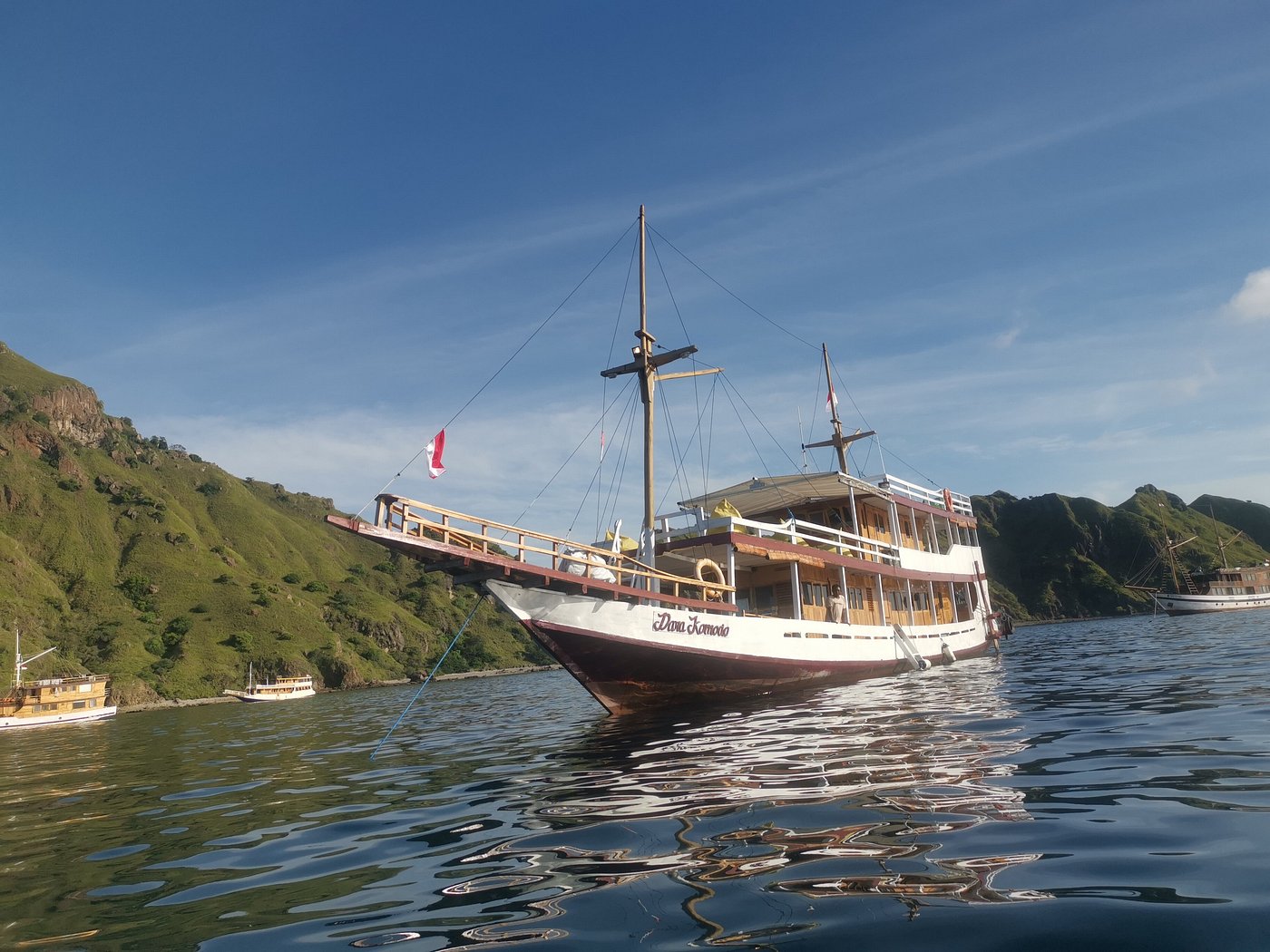open trip komodo island