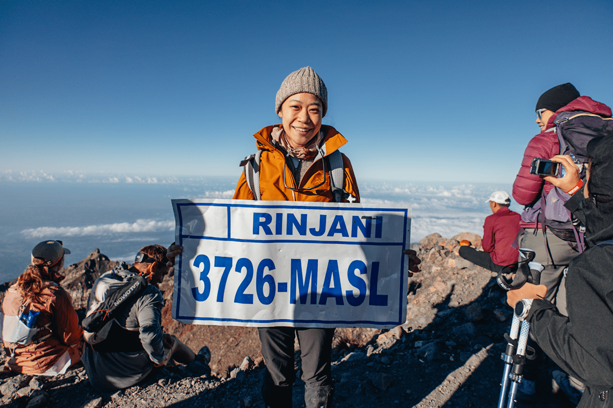 mount rinjani trekking packages