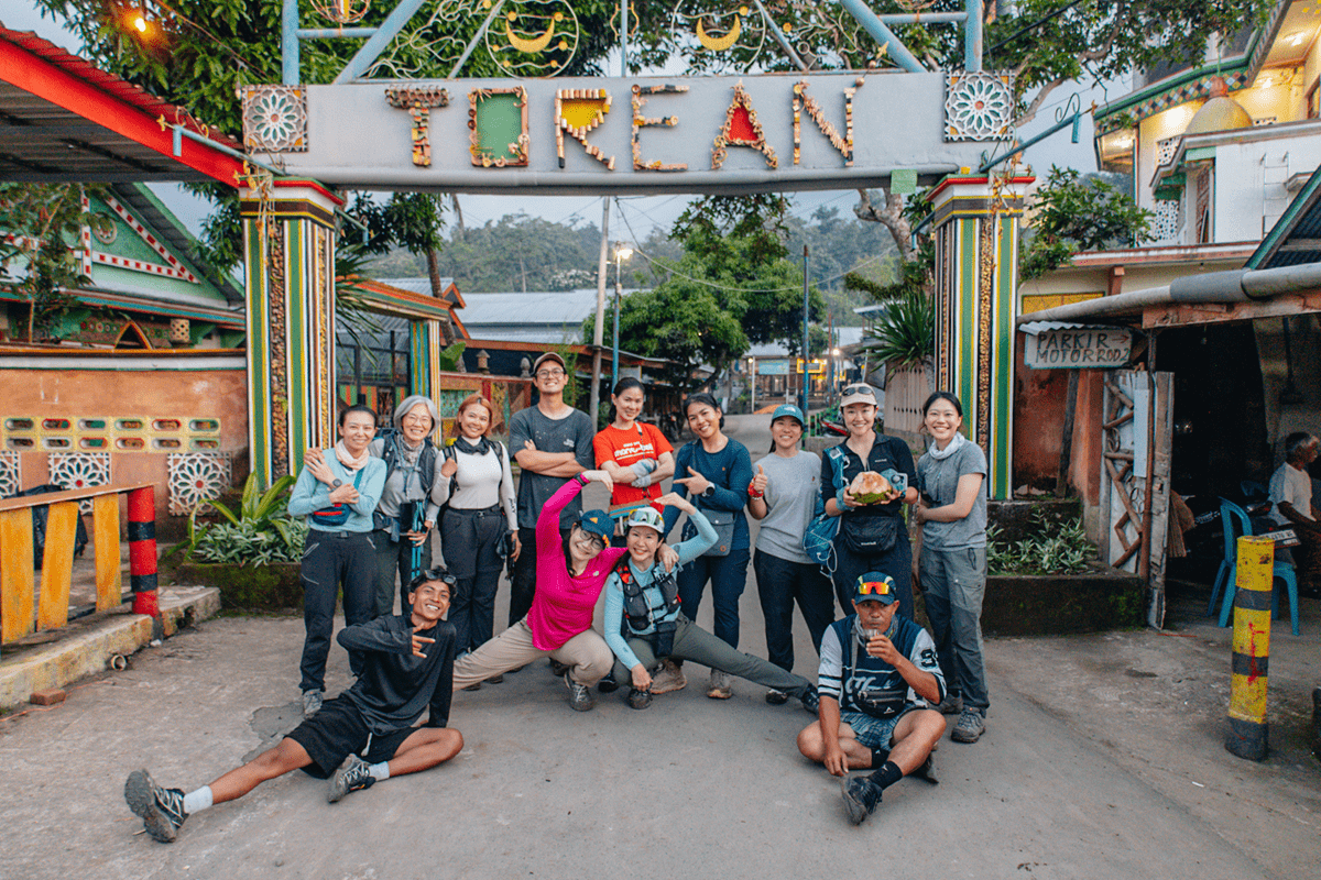 hiking mount rinjani sembalun
