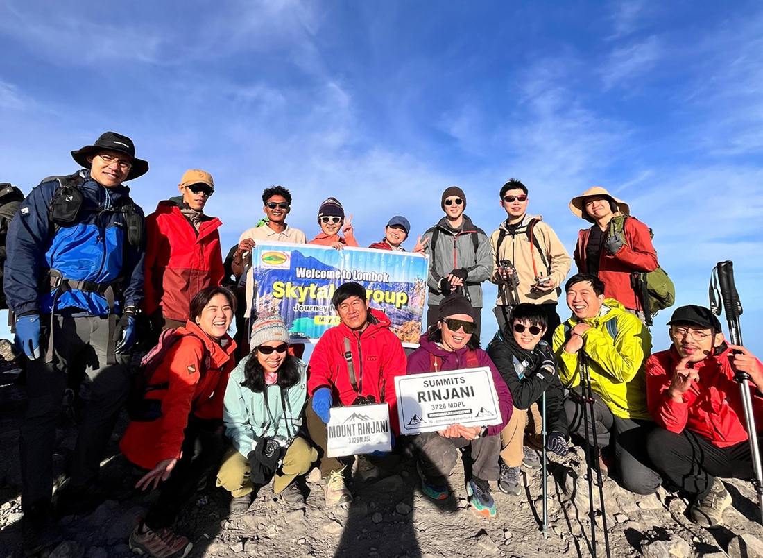 mount rinjani trekking summit