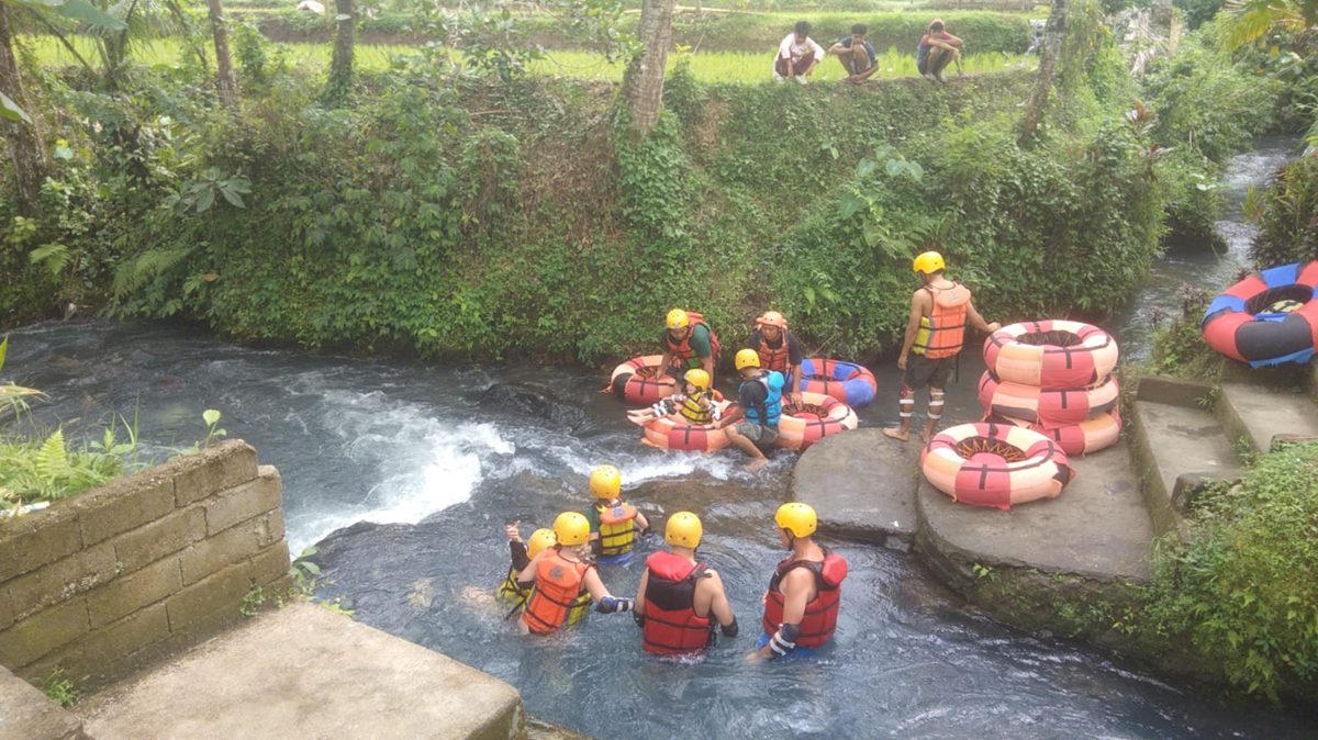 lombok adventure river tubing