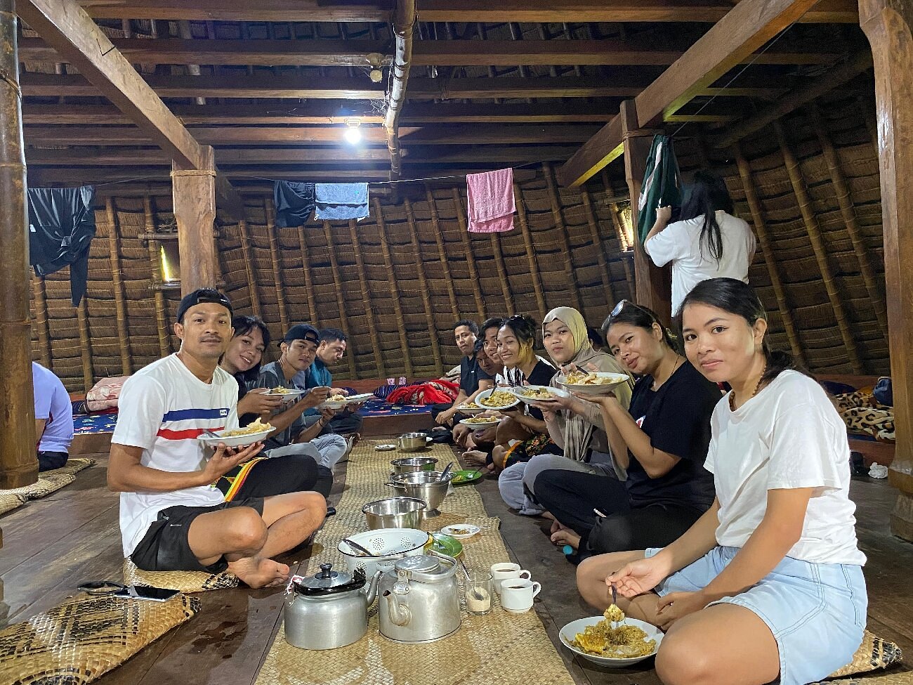 open trip wae rebo