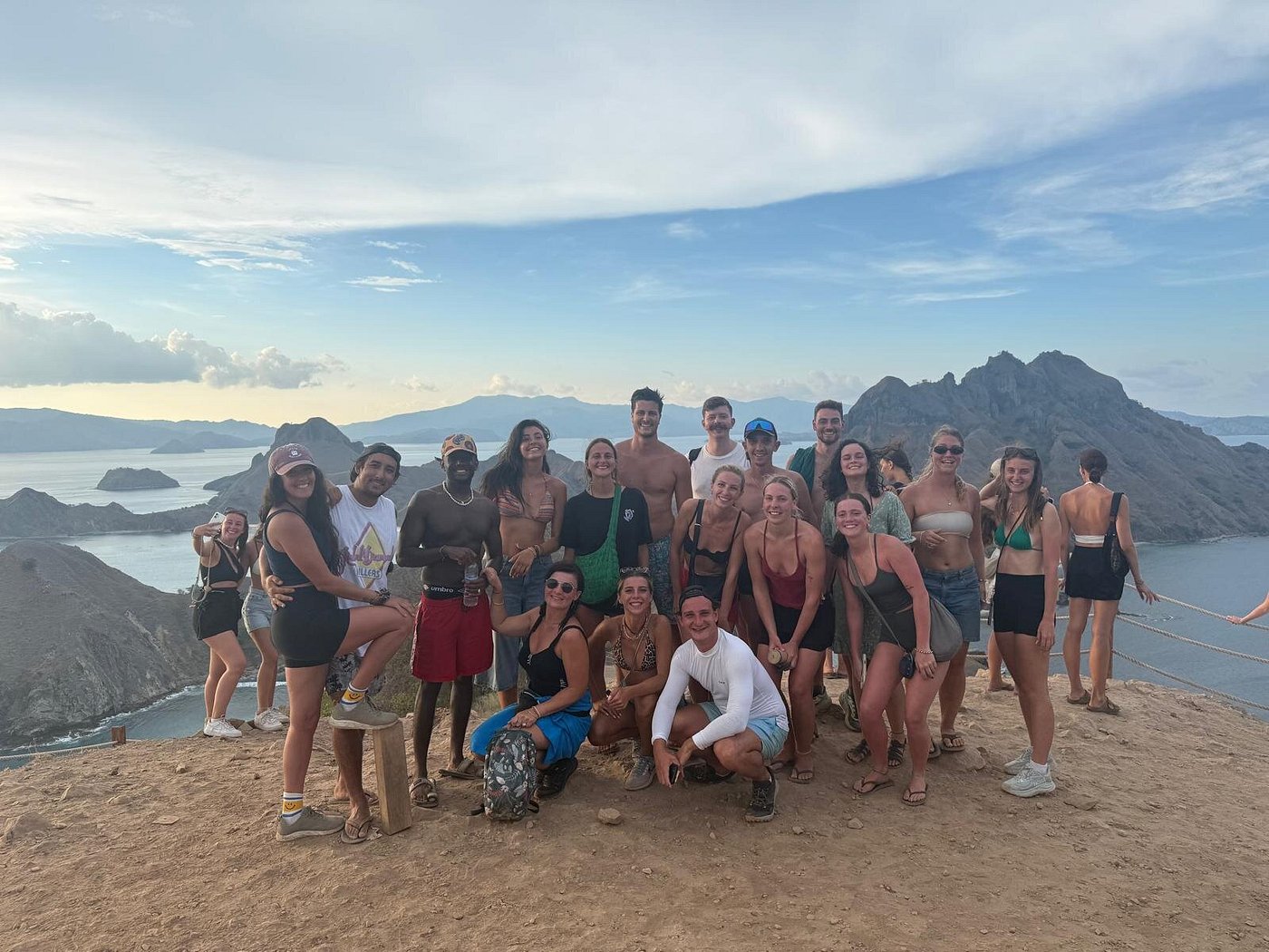 komodo 4 days adventure