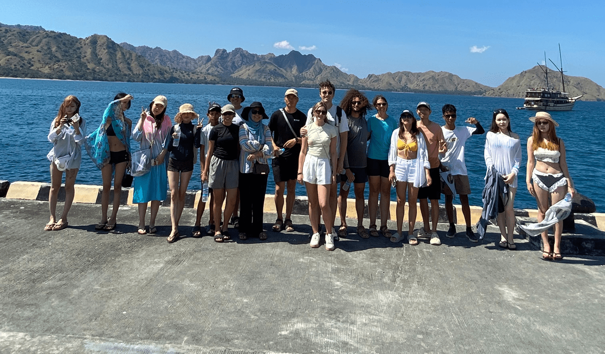 types meals komodo trip